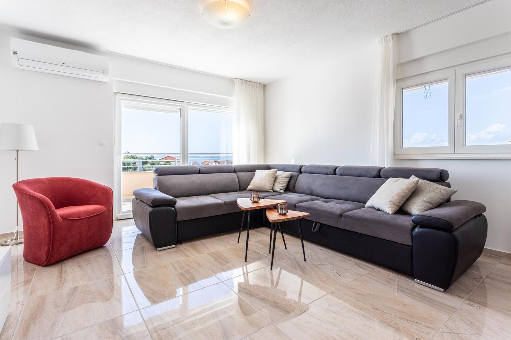 Villa Ana Perfect For Families With Kids And Groups,House With Heated Pool Podstrana Luaran gambar
