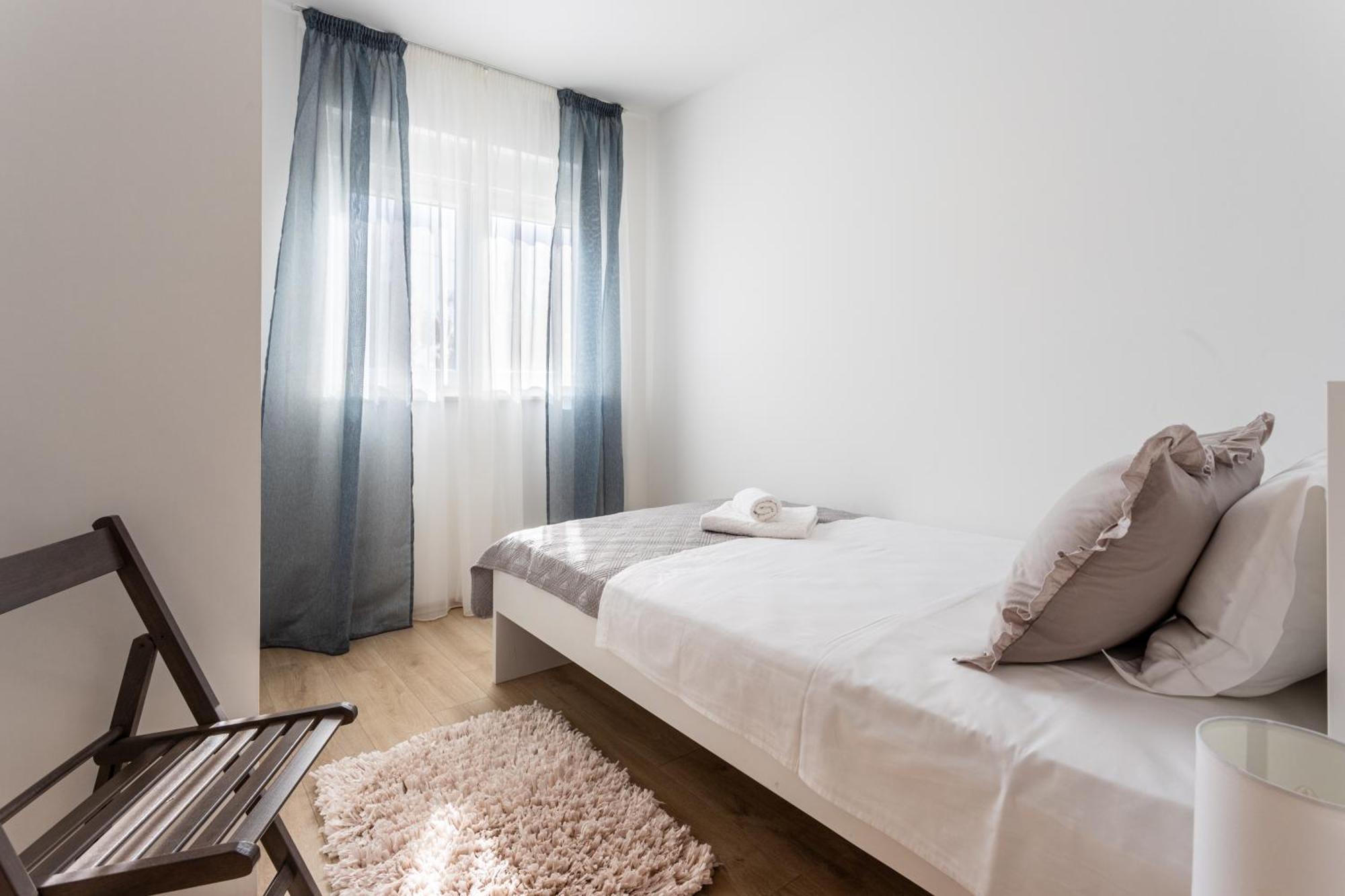 Villa Ana Perfect For Families With Kids And Groups,House With Heated Pool Podstrana Luaran gambar